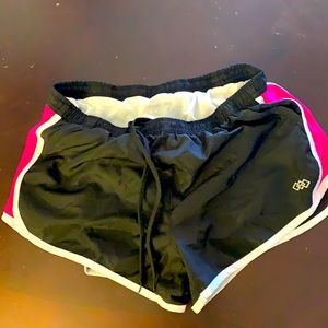 Leg3nd size small jogging shorts